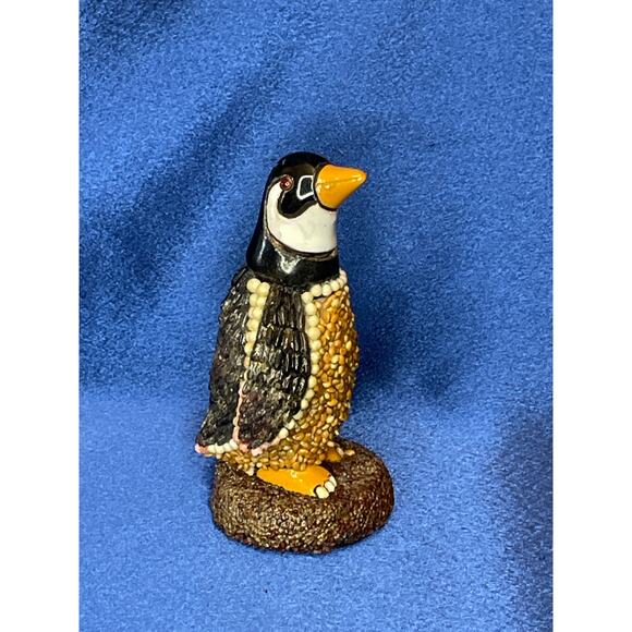 Small Pottery and Uruguay Seed Penguin Figurine - Picture 6 of 7